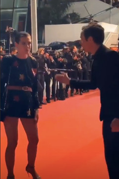 charlotte-casiraghi-perdue-cannes-recadrage-organisateur