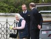 Elizabeth II, en hélicoptère pour rencontrer Louis (photo)