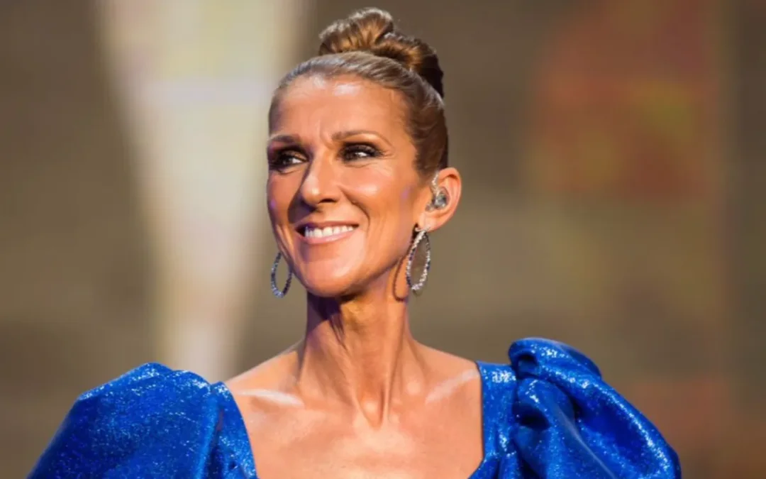 Céline Dion : pourquoi ses affiches envahissent New York et Londres alors qu'elle ne chantera qu'à Paris ?