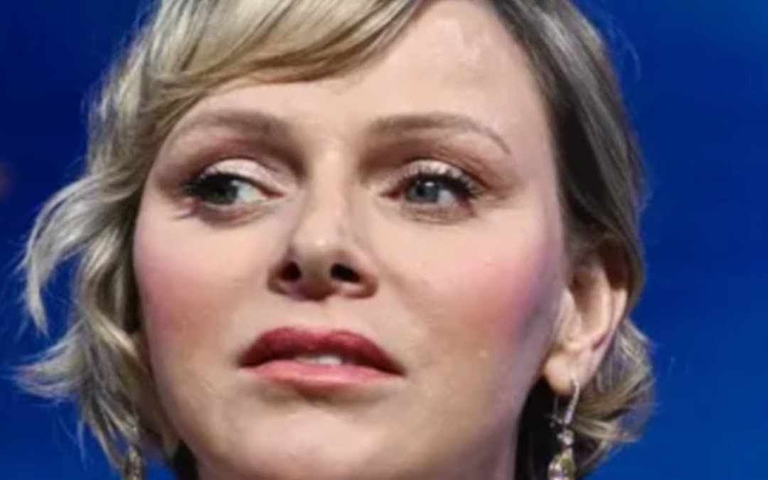 Règlement de Comptes ! L'ex conseillère de Charlène de Monaco prise à partie par Juan Carlos