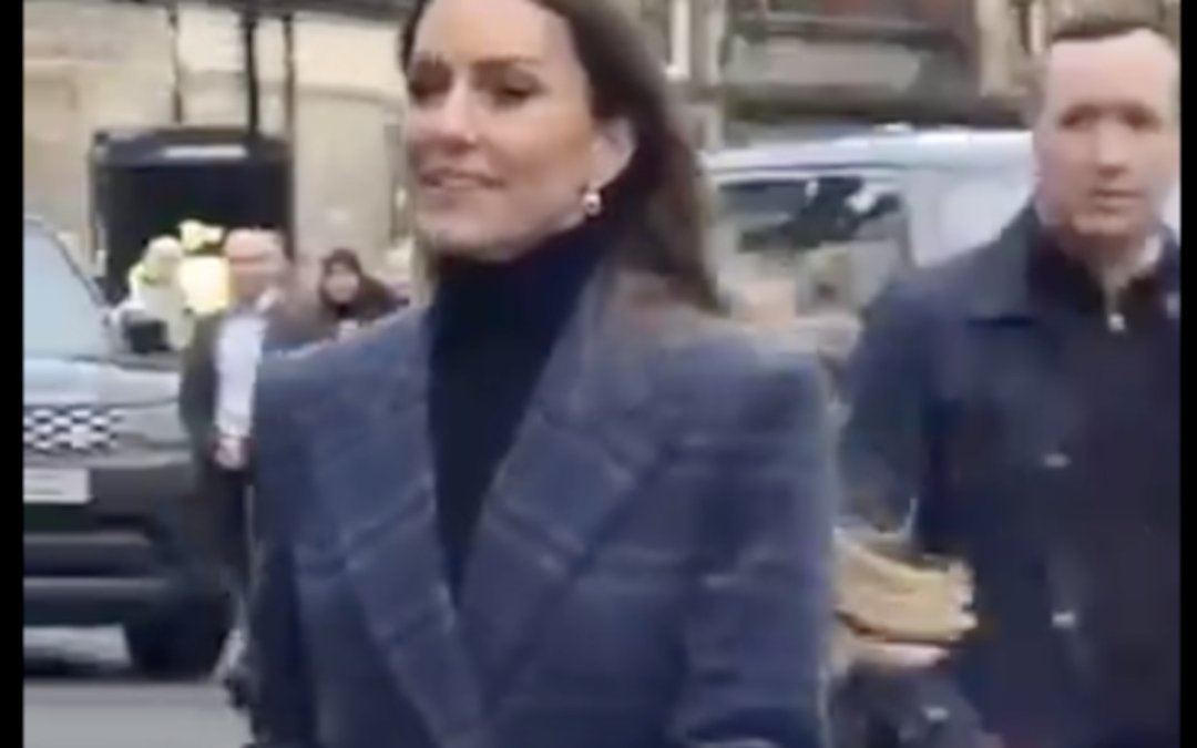 Kate Middleton en Écosse : sa course folle en talons hauts pour rejoindre ses fans 