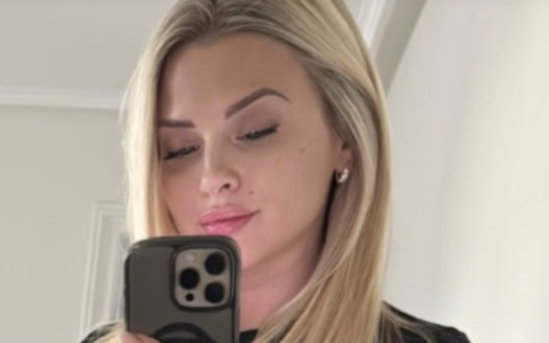 Kelly Vedovelli : enceinte et déjà à Londres