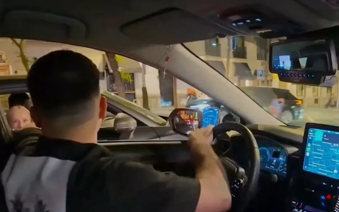 Kylian Mbappé et Ester Expósito, ce moment volé en Audi R8 qui change tout
