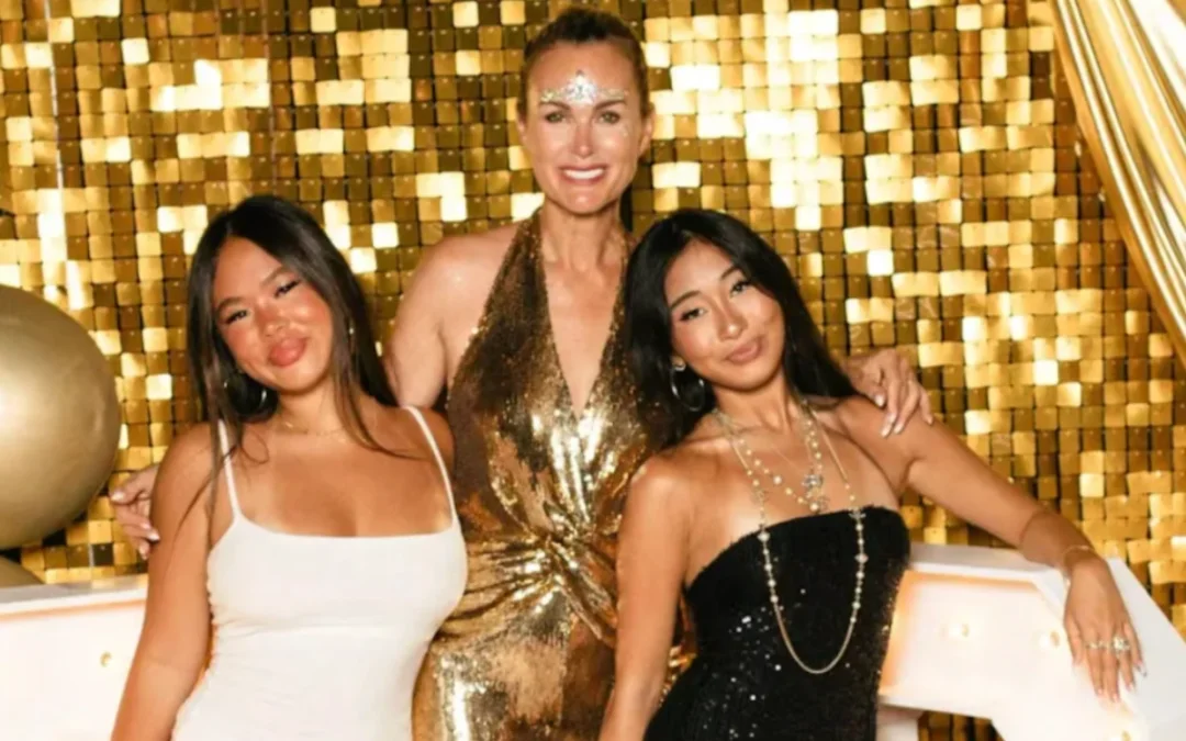 Laeticia Hallyday fête en célibataire la majorité de Joy à Saint-Barth