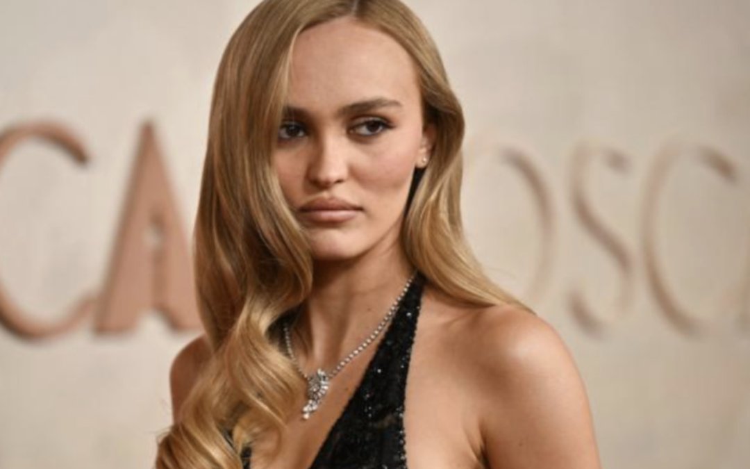 Lily-Rose Depp : non, elle n'incarnera pas Laeticia Hallyday