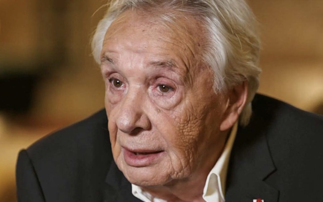 Michel Sardou surprend tout le monde à Bormes-les-Mimosas