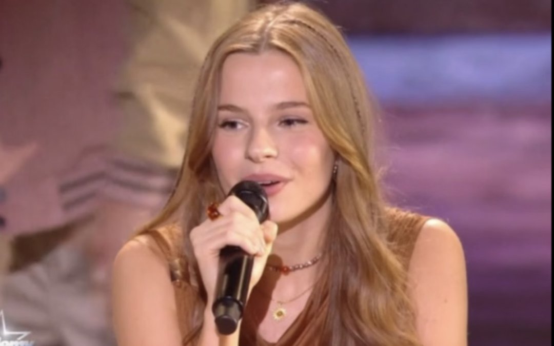 Star Academy : Léa « peste » ou grand cœur ? Son geste envers Anouk fait taire les critiques ! 