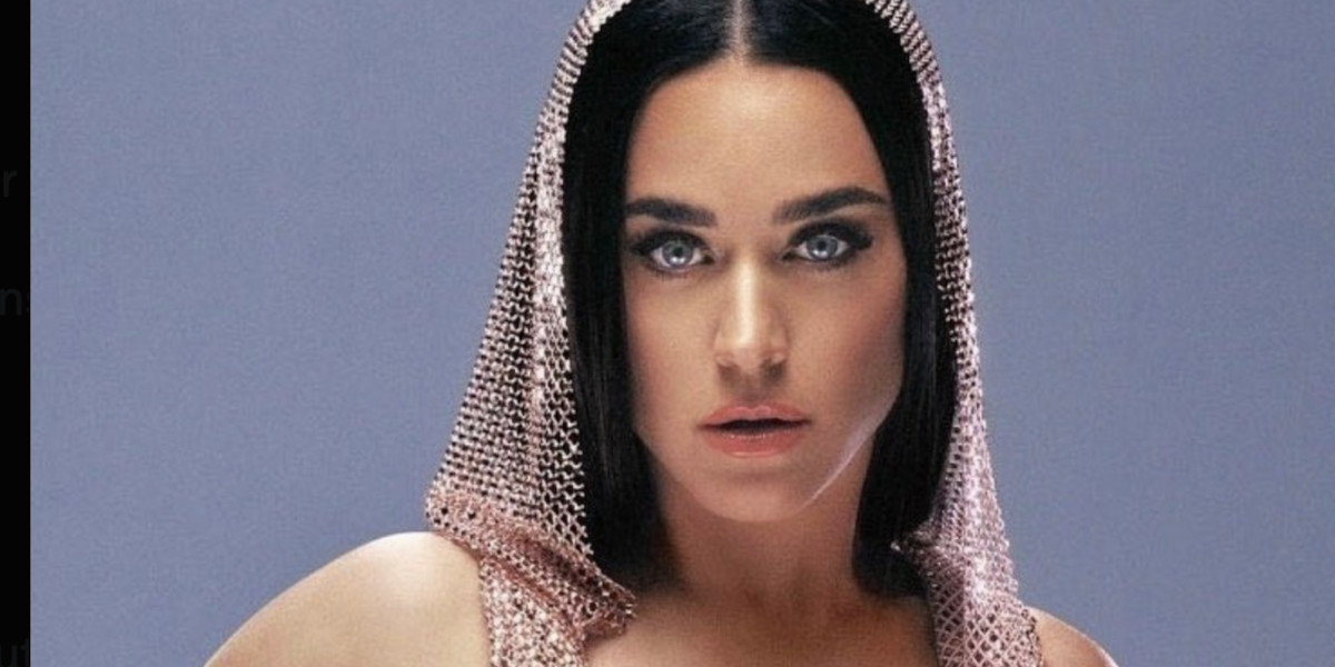 Katy Perry met les choses au point en plein concert : « Je sors avec quelqu'un d'autre, pour l'amour du ciel ! » 