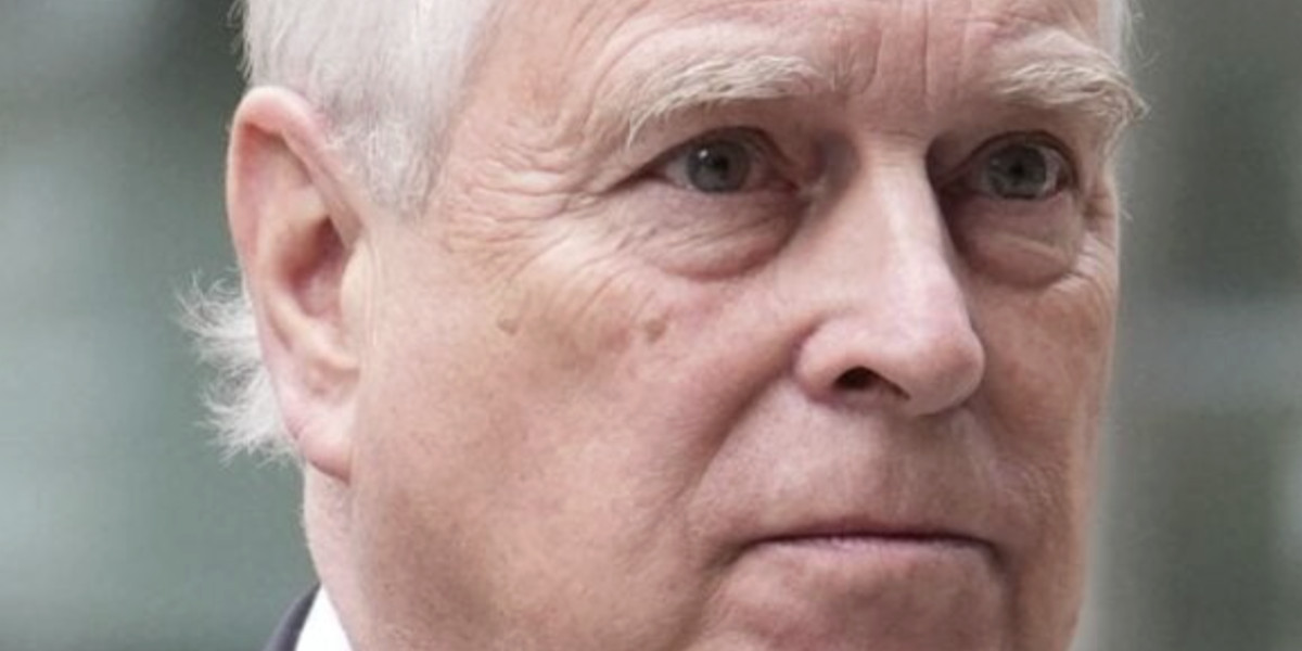 Scandale ! Prince Andrew au cœur de révélations « glauques » : orgie avec 40 prostituées aux frais du contribuable ?