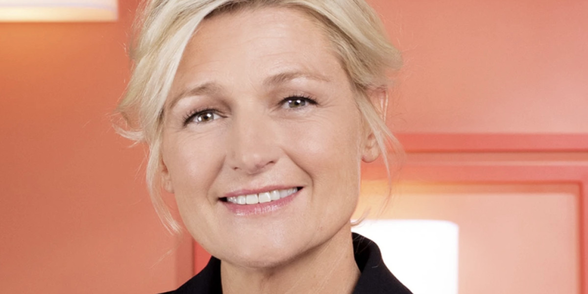 Les « rires intempestifs » d'Anne-Elisabeth Lemoine font polémique