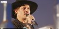 Johnny Depp, son visage marqué par les excès. L'ex de Vanessa Paradis a pris un coup de vieux