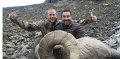 Luc Alphand chasse un mouflon et se fait incendier sur les réseaux sociaux (photo)