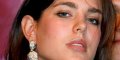 Charlotte Casiraghi, en fille modèle, toute admiratrice devant Karl Lagerfeld (photo)