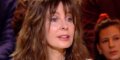 Anne Parillaud condamne Alain Delon, un père toxique ?