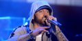Eminem : Panique pendant son concert après des coups de feu (vidéo)