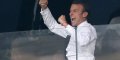 Emmanuel Macron charrié par les bleus sur les impôts (vidéo)