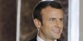 Emmanuel Macron signe un mot d'excuse à des lycéens qui ont séché les cours (vidéo)