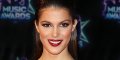 Iris Mittenaere in love de Kev Adams ? « Tout va très bien »