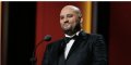 Jérôme Comman­deur pète un câble sur le tapis rouge des Oscars (vidéo)