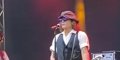 Johnny Depp fin de galère, sourire retrouvé à Helsinki avant ses retrouvailles avec Vanessa Paradis à Paris (vidéo)