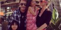 Johnny Hally­day « distant » avec Jade au début. Son photographe raconte