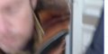 Julien Doré ridiculisé face à Virginie Efira, sa réaction (vidéo)