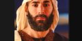  Karim Benzema éblouit en tenue traditionnelle saoudienne, sa claque à Gérald Darmanin 