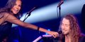 Karine Le Marchand, sa blague osée à Julien Doré en plein direct sur M6, le chanteur hilare