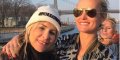 Laeti­cia Hally­day, sa maman Françoise toujours à St-Bart pour l'épauler (photo)
