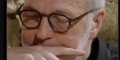 Laurent Ruquier gêné par une gaffe de Hugo Manos dans "Les Traîtres" sur M6