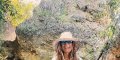 Laury Thilleman réfugiée au temple d' Uluwatu à Bali, sa méthode pour surmonter son divorce