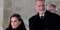 Letizia d'Espagne émue et tête baissée, de retour à Valence après le drame 