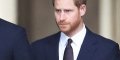 Michel Onfray étrille le prince Harry, père fétichiste, et mère collectionneuse de palefreniers