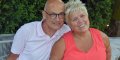 Mimie Mathy dévastée, Johnny Hally­day était son témoin de mariage avec Benoist