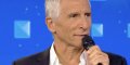 Nagui coupe une chanson de Slimane : malaise dans « n'oubliez pas les paroles »