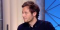 « Oh les bâta*ds ! » - Vianney « fâche » Emmanuel Macron avec un commentaire sur TMC (vidéo)