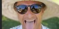 David Hallyday s'affiche avec un drôle de look pour sa tournée (photo)