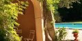 Elsa Zylberstein dévoile une photo de sa sublime villa dans le sud