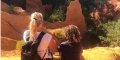 Estelle Lefébure, un tendre moment complice avec son Giuliano en Grèce (photo)