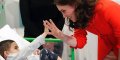 Kate Midd­le­ton : pourquoi ne portait-elle pas sa bague de fiançailles ? (photo)
