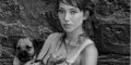 Laura Smet seins nus sous une salo­pette, la photo buzz