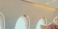 Sylvie Vartan, jet privé, mystérieuse visite à son fils au Portugal (photo)