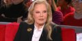 Sylvie Vartan, émue, se confie sur son premier cachet et le cadeau spécial de sa maman !