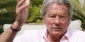 Valérie Trierweiler et Alain Delon, leurs proches « pas » au courant de leur relation