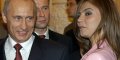 Vladimir Poutine en couple avec Alina Kabaeva, de 31 ans sa cadette (photo)