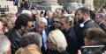 Obsèques de Mireille Darc - Alain Delon a évité les photographes comme la peste