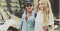 Adriana Karembeu maman comblée : Balade en famille avec sa fille Nina (photo)