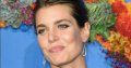 Surveillée par Dimitri Rassam, Charlotte Casiraghi ose la robe transparente à l'opéra Garnier (vidéo)