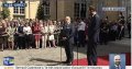 Edouard Philippe et Bernard Cazeneuve, leur différence de taille moquée sur la toile (photos)