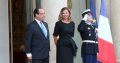 Valé­rie Trier­wei­ler s'inter­dit de parler de François Hollande (vidéo)